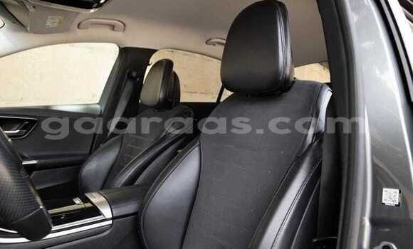 Acheter Occasion Voiture Mercedes‒Benz C–Class Gris à Dakar, Dakar Acheter Occasion Voiture Mercedes‒Benz C–Class Gris à Dakar, Dakar