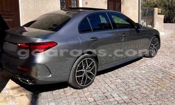 Acheter Occasion Voiture Mercedes‒Benz C–Class Gris à Dakar, Dakar Acheter Occasion Voiture Mercedes‒Benz C–Class Gris à Dakar, Dakar
