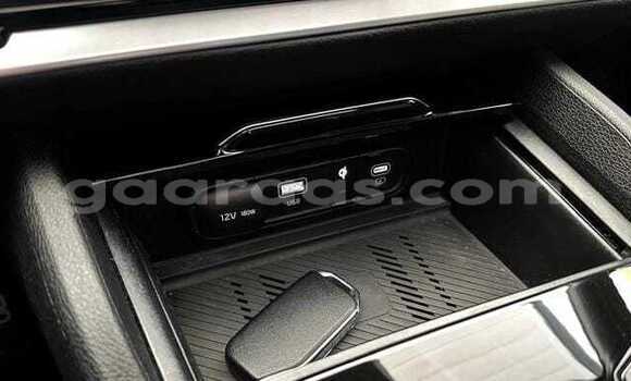 Buy Used Kia Sportage Black Car in Dabo in Kolda Buy Used Kia Sportage Black Car in Dabo in Kolda