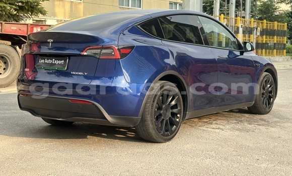 Buy Used Tesla Model S Blue Car in Dakar in Dakar Buy Used Tesla Model S Blue Car in Dakar in Dakar
