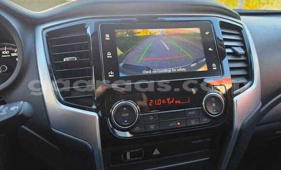 Acheter Occasion Voiture Mitsubishi L200 Gris à Dakar, Dakar Acheter Occasion Voiture Mitsubishi L200 Gris à Dakar, Dakar