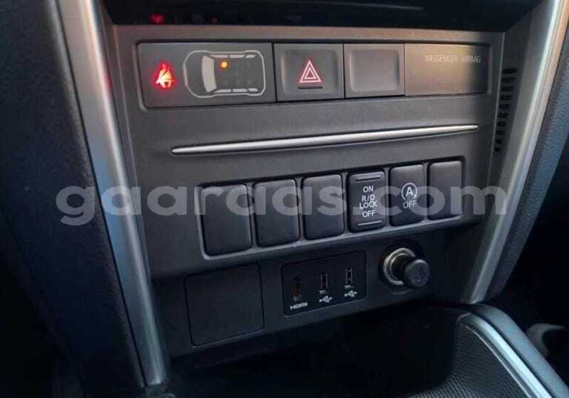 Big with watermark mitsubishi l200 dakar dakar 34532