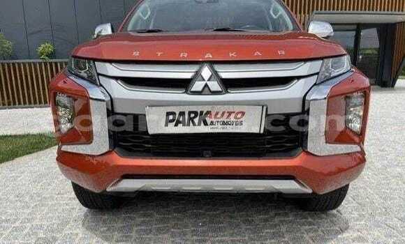 Acheter Occasion Voiture Mitsubishi L200 Orange sanguine à Dakar, Dakar