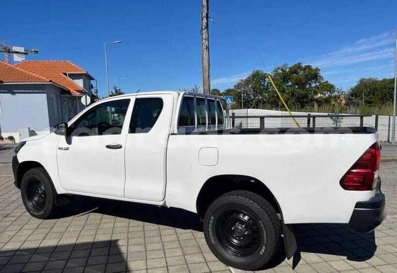 Big with watermark toyota hilux kolda dabo 34534