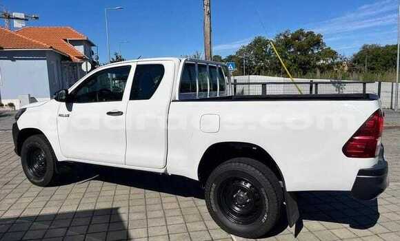 Acheter Occasion Voiture Toyota Hilux Blanc à Dabo, Kolda Acheter Occasion Voiture Toyota Hilux Blanc à Dabo, Kolda