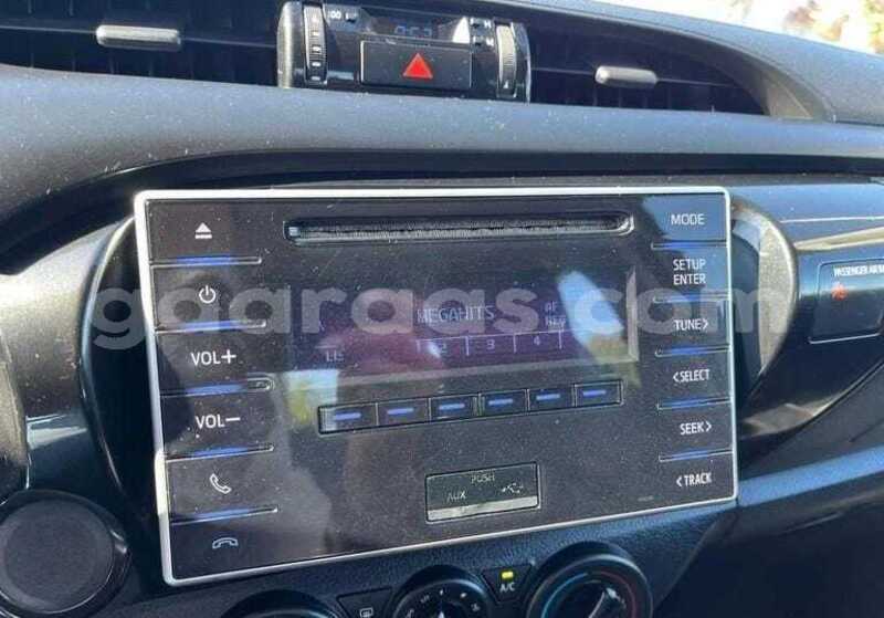 Big with watermark toyota hilux kolda dabo 34534