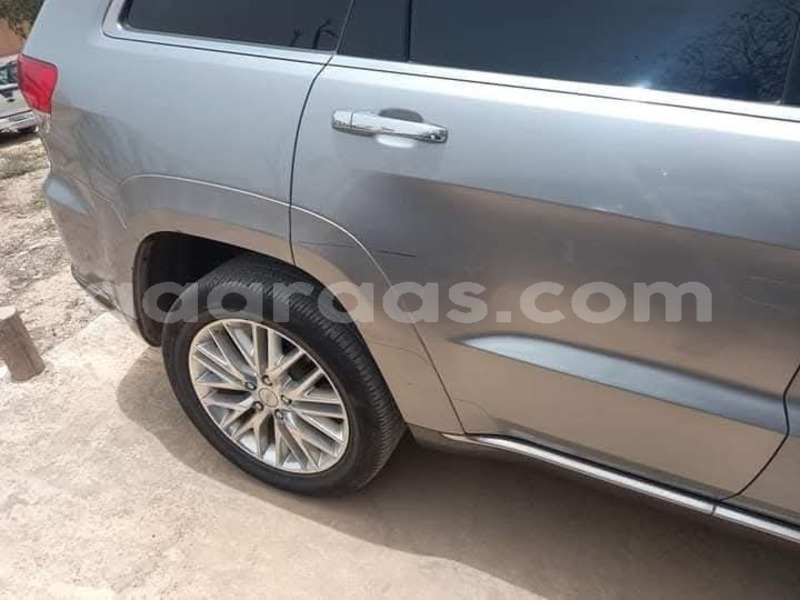 Big with watermark jeep grand cherokee dakar dakar 34537