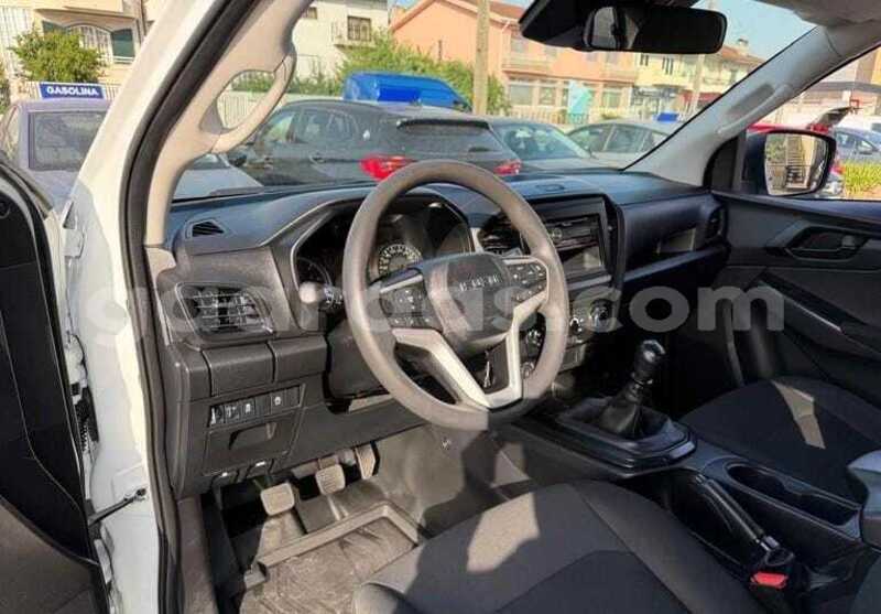 Big with watermark isuzu d max dakar dakar 34540