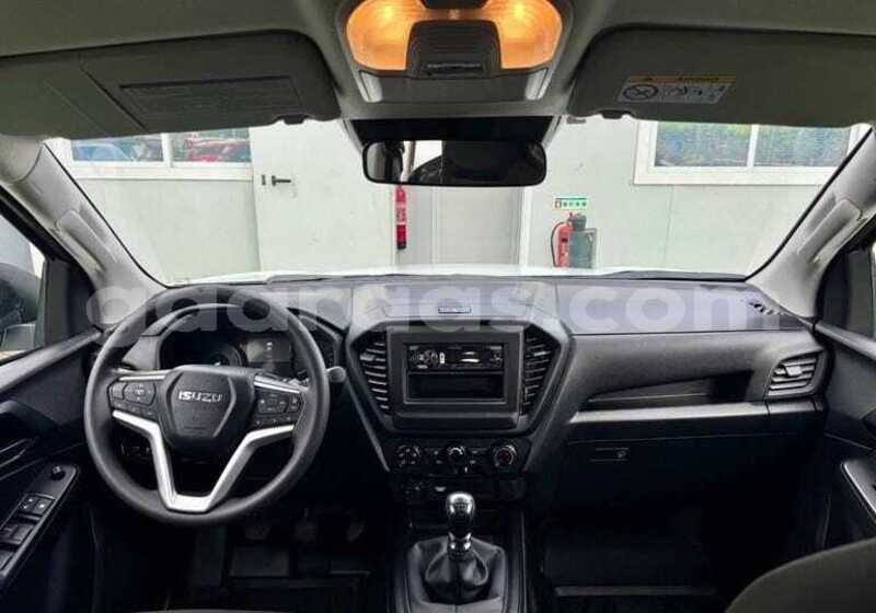 Big with watermark isuzu d max kolda dabo 34543