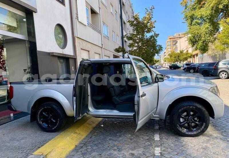 Big with watermark nissan navara louga dahra 34545