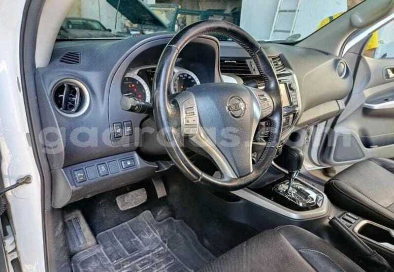 Big with watermark nissan navara kolda dabo 34547