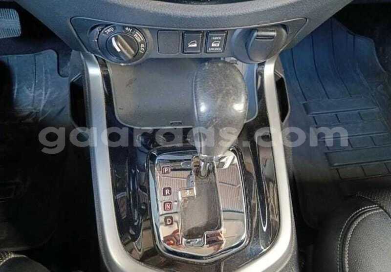 Big with watermark nissan navara kolda dabo 34547