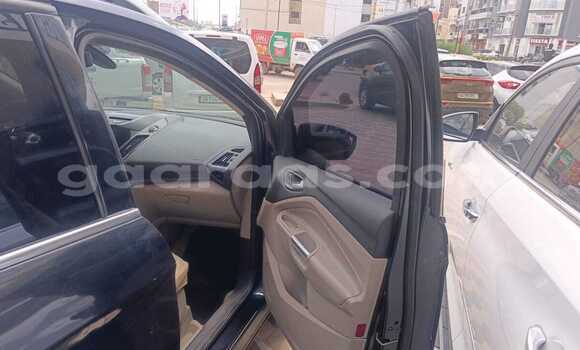 Buy Used Ford Escape Bleu de nuit Car in Dakar in Dakar Buy Used Ford Escape Bleu de nuit Car in Dakar in Dakar