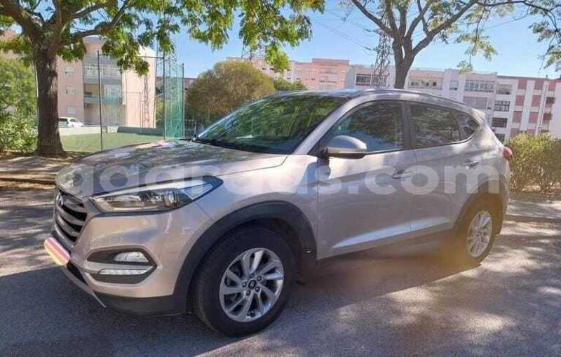Big with watermark hyundai tucson kolda dabo 34549