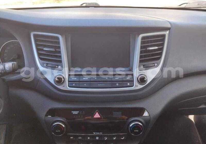 Big with watermark hyundai tucson kolda dabo 34549