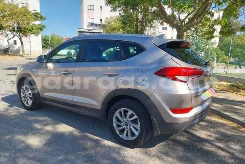 Big with watermark hyundai tucson kolda dabo 34549