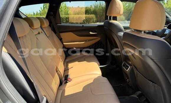 Acheter Occasion Voiture Hyundai Santa Fe Gris à Dakar, Dakar Acheter Occasion Voiture Hyundai Santa Fe Gris à Dakar, Dakar
