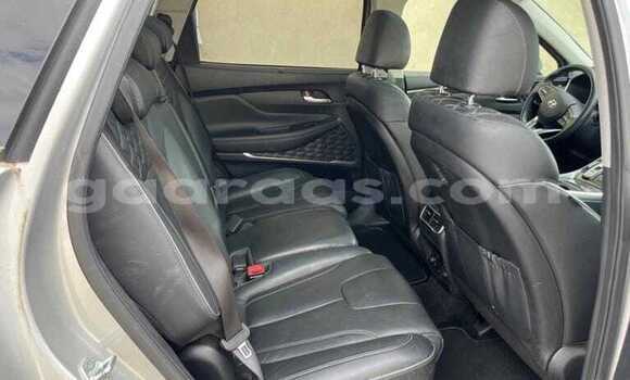Acheter Occasion Voiture Hyundai Santa Fe Gris à Dabo, Kolda Acheter Occasion Voiture Hyundai Santa Fe Gris à Dabo, Kolda