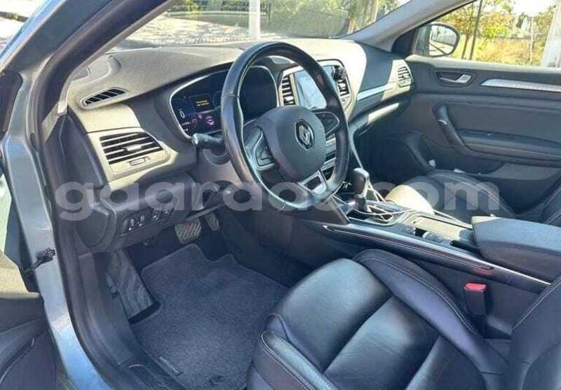 Big with watermark renault megane dakar dakar 34571
