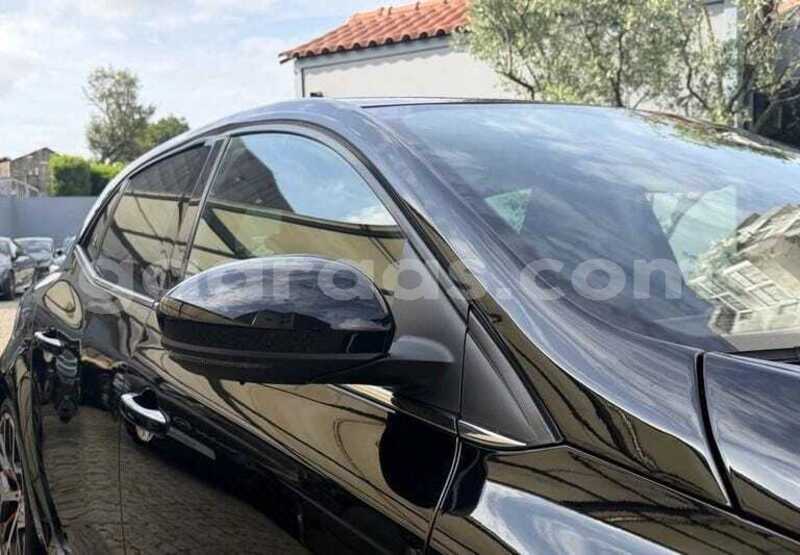 Big with watermark renault megane dakar dakar 34572