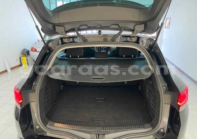 Big with watermark renault megane dakar dakar 34573