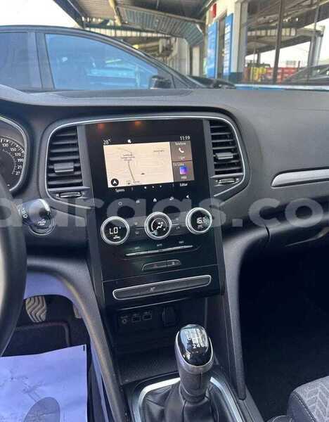 Big with watermark renault megane kolda dabo 34574