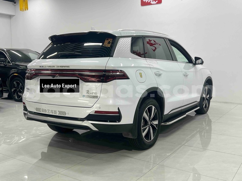 Big with watermark byd s6 dakar dakar 34577