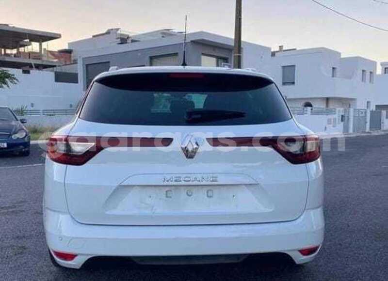 Big with watermark renault megane dakar dakar 34579