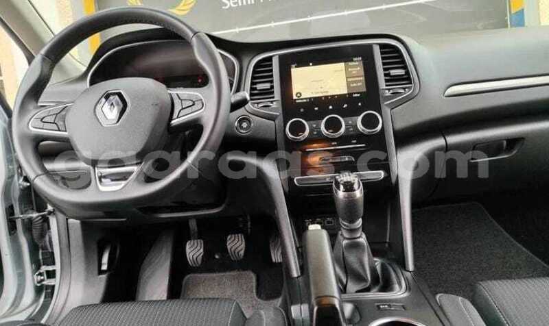 Big with watermark renault megane dakar dakar 34581