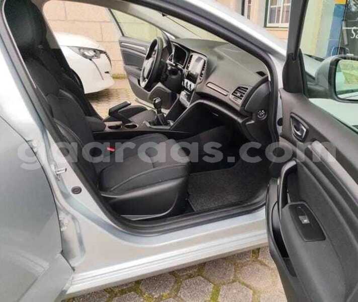 Big with watermark renault megane dakar dakar 34581