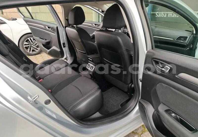 Big with watermark renault megane dakar dakar 34581