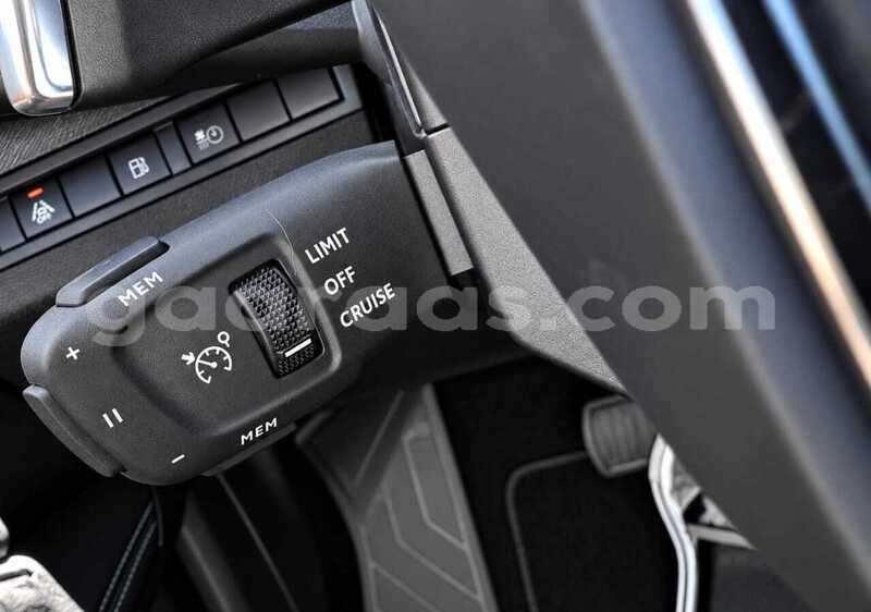 Big with watermark peugeot 3008 dakar dakar 34587