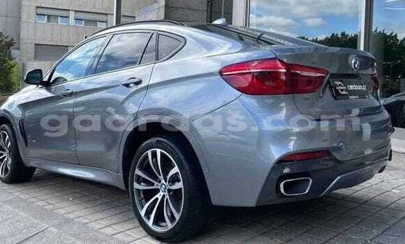 Dieundeu Occasion BMW X6 Silver Auto in Dakar in Dakar Dieundeu Occasion BMW X6 Silver Auto in Dakar in Dakar