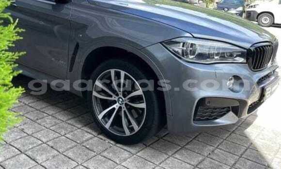 Dieundeu Occasion BMW X6 Silver Auto in Dakar in Dakar Dieundeu Occasion BMW X6 Silver Auto in Dakar in Dakar