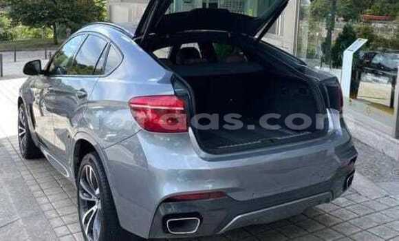 Dieundeu Occasion BMW X6 Silver Auto in Dakar in Dakar Dieundeu Occasion BMW X6 Silver Auto in Dakar in Dakar