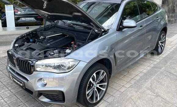 Dieundeu Occasion BMW X6 Silver Auto in Dakar in Dakar Dieundeu Occasion BMW X6 Silver Auto in Dakar in Dakar