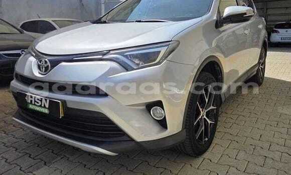 Acheter Occasion Voiture Toyota RAV4 Gris à Dakar, Dakar Acheter Occasion Voiture Toyota RAV4 Gris à Dakar, Dakar