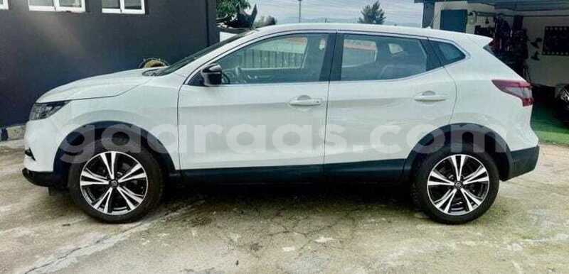 Big with watermark nissan qashqai dakar dakar 34619
