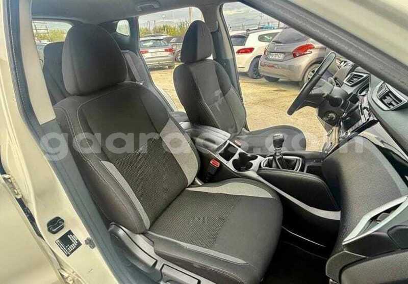 Big with watermark nissan qashqai dakar dakar 34619