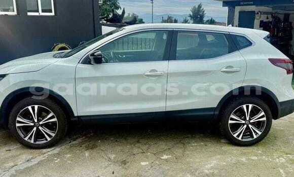 Acheter Occasion Voiture Nissan Qashqai Blanc à Dakar, Dakar Acheter Occasion Voiture Nissan Qashqai Blanc à Dakar, Dakar