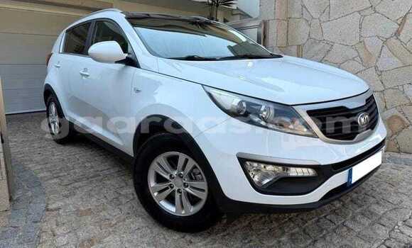 Acheter Occasion Voiture Kia Sportage Blanc à Dagana, Saint-Louis Acheter Occasion Voiture Kia Sportage Blanc à Dagana, Saint-Louis
