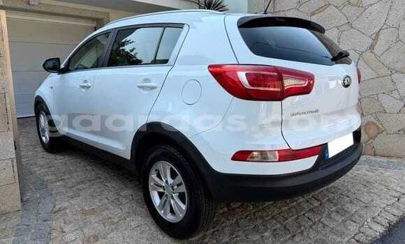 Acheter Occasion Voiture Kia Sportage Blanc à Dagana, Saint-Louis Acheter Occasion Voiture Kia Sportage Blanc à Dagana, Saint-Louis