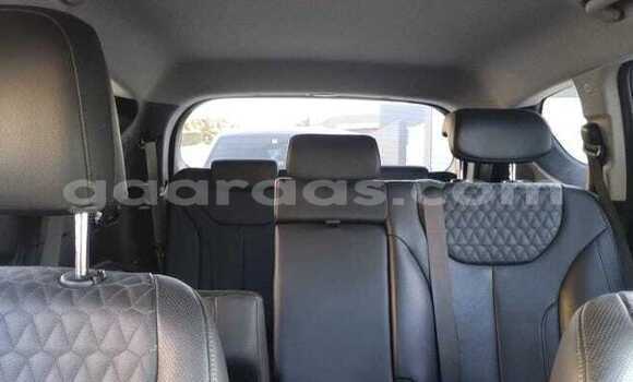Acheter Occasion Voiture Hyundai Santa Fe Noir à Dakar, Dakar Acheter Occasion Voiture Hyundai Santa Fe Noir à Dakar, Dakar