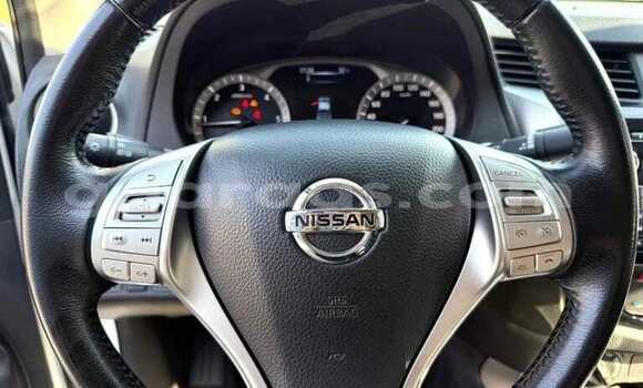 Acheter Occasion Voiture Nissan Navara Blanc à Dakar, Dakar Acheter Occasion Voiture Nissan Navara Blanc à Dakar, Dakar