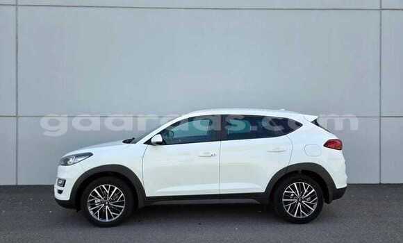 Acheter Occasion Voiture Hyundai Tucson Blanc à Dakar, Dakar Acheter Occasion Voiture Hyundai Tucson Blanc à Dakar, Dakar