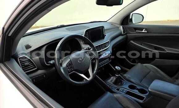 Acheter Occasion Voiture Hyundai Tucson Blanc à Dakar, Dakar Acheter Occasion Voiture Hyundai Tucson Blanc à Dakar, Dakar