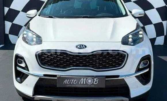 Acheter Occasion Voiture Kia Sportage Blanc à Dakar, Dakar Acheter Occasion Voiture Kia Sportage Blanc à Dakar, Dakar