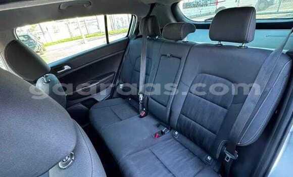 Acheter Occasion Voiture Kia Sportage Gris à Dakar, Dakar Acheter Occasion Voiture Kia Sportage Gris à Dakar, Dakar