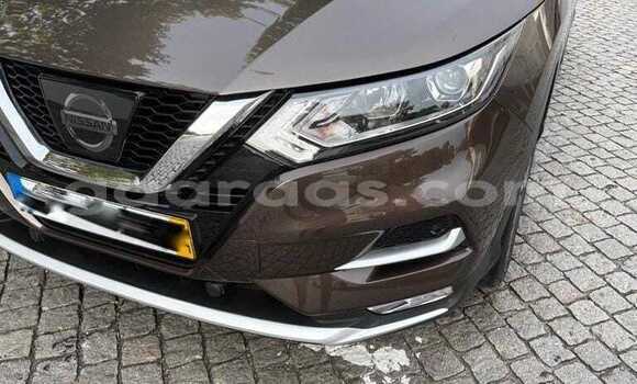 Buy Used Nissan Qashqai Brun Car in Dakar in Dakar Buy Used Nissan Qashqai Brun Car in Dakar in Dakar