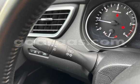 Buy Used Nissan Qashqai Brun Car in Dakar in Dakar Buy Used Nissan Qashqai Brun Car in Dakar in Dakar